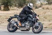 1 KTM Super Duke R 2019 spy (3)
