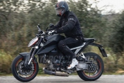 1 KTM Super Duke R 2019 spy (8)