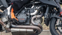 1 KTM Super Duke R 2019 spy (9)