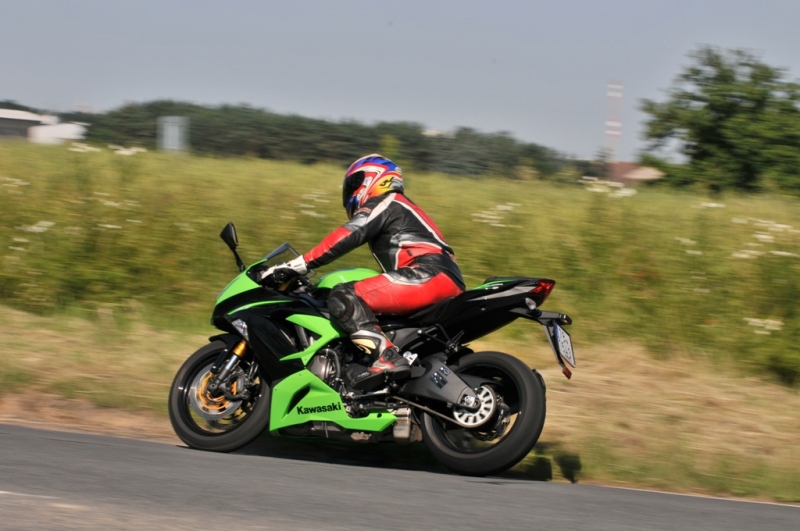 Test Kawasaki Ninja ZX-6R 636 - 3 - Kawasaki Ninja 636 ZX6R 2 Kawasaki Ninja 636 ZX6R18