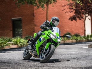 Kawasaki Ninja 650 2027: s novým podvozkem