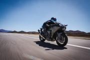 1 Kawasaki Ninja H2 2027 (15)