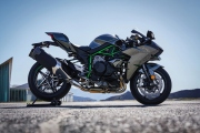1 Kawasaki Ninja H2 2027 (3)