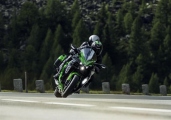 1 Kawasaki Ninja H2 SX (13)