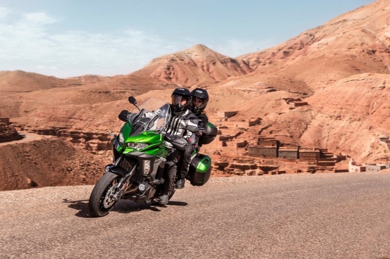 Kawasaki Versys 1000 a 1000 SE 2019: nový design - 3 - 1 Kawasaki Versys 1000 2019 (1)