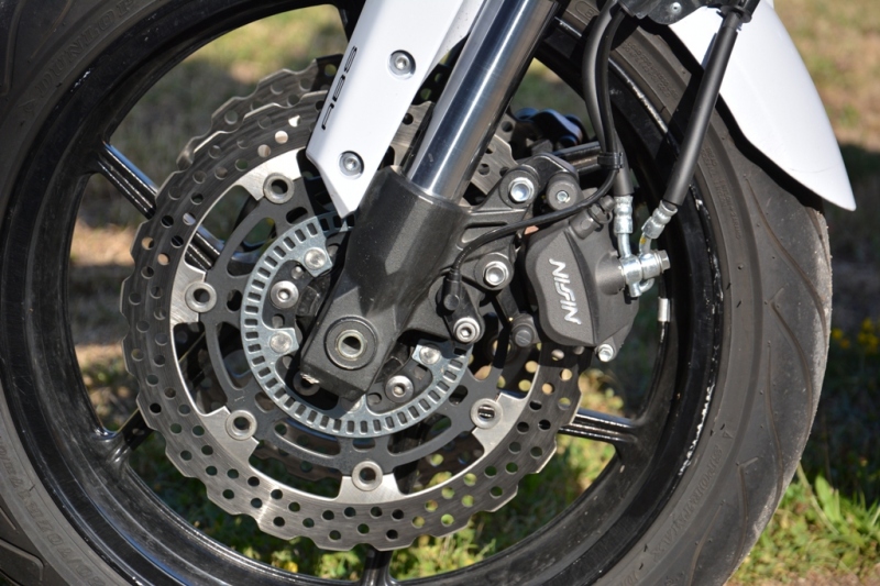 Test Kawasaki Versys 650 2015: japonský kladrubák - 21 - 1 Kawasaki Versys 650 2015 test04