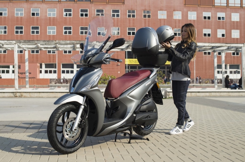 Kymco New People S 125i ABS: s horním kufrem zdarma - 1 - 1 Kymco New People s 125i ABS (5)