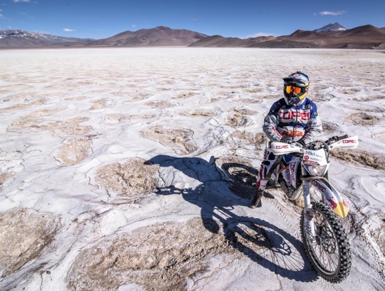 KTM Freeride E vyjela na nejvyšší vulkán na světě - 4 - 1 Lopez KTM freeride e rekord5