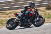 1 MV Agusta 2022 Dragster RC (6)