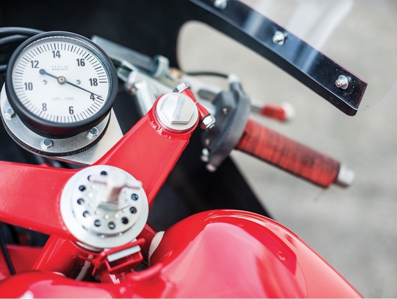 Giacomo Agostini prodává svoji vítěznou MV Agustu 500 - 3 - 1 MV Agusta 500 Agostini (1)
