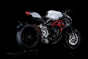 1 MV Agusta 800 2016 Brutale12