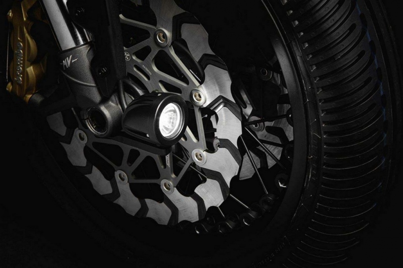 MV Agusta Dragster 800: limitovaná edice Blackout - 6 - 1 MV Agusta 800 Dragster Blackout5