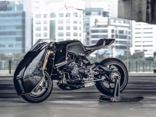 MV Agusta Ballistic Trident od Rough Crafts