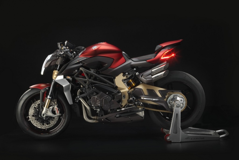 MV Agusta Brutale 1000 Serie Oro: nejsilnější naháč - 1 - 1 MV Agusta Brutale 1000 Serie Oro (6)
