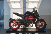 1 MV Agusta Brutale 800 Nero Carbonio (3)