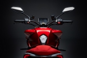 1 MV Agusta Brutale Serie Oro 2026 (10)
