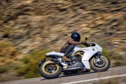 1 MV Agusta Superveloce S (7)