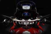 1 MV Agusta Turismo Veloce 800 RC8