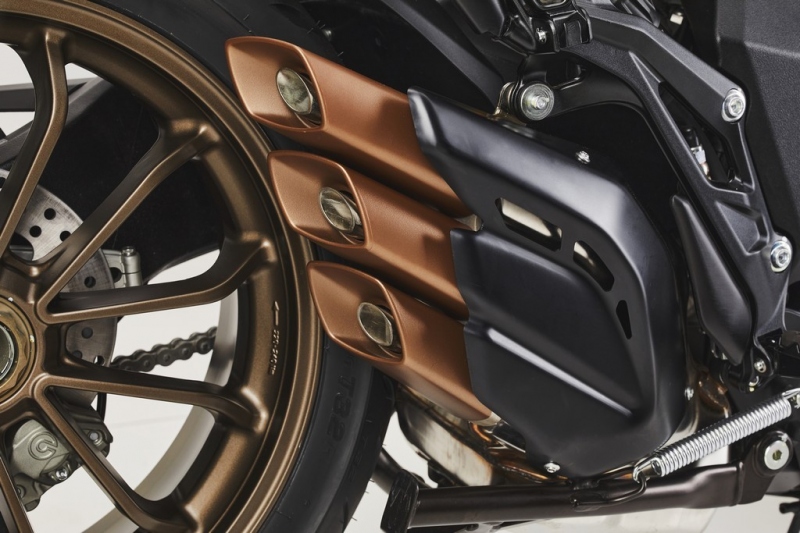 MV Agusta Turismo Veloce 800 2021: silnější a pohodlnější - 4 - 2 MV Agusta Turismo Veloce RC SCS (1)