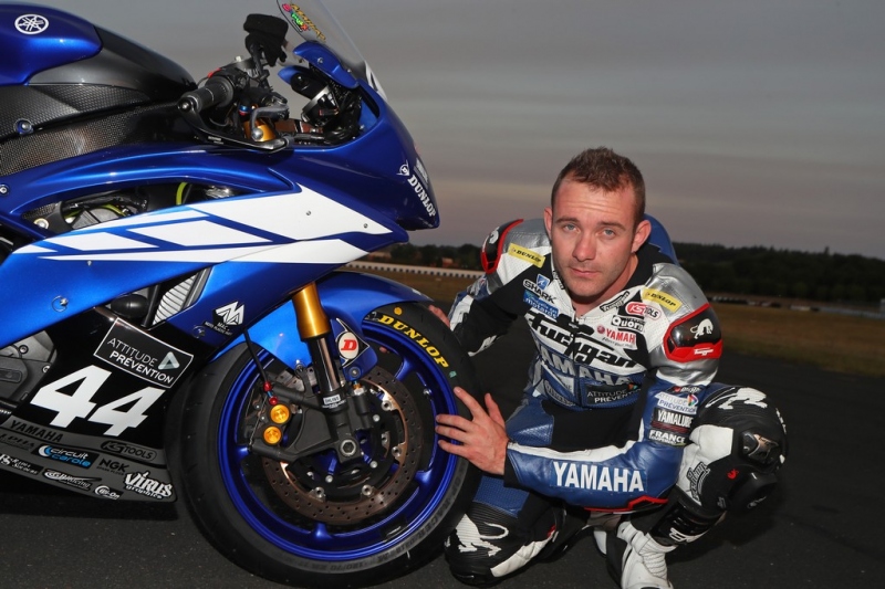 Dunlop uvádí na trh závodní pneumatiky GP Racer D212 - 1 - 1 Mahias Dunlop2