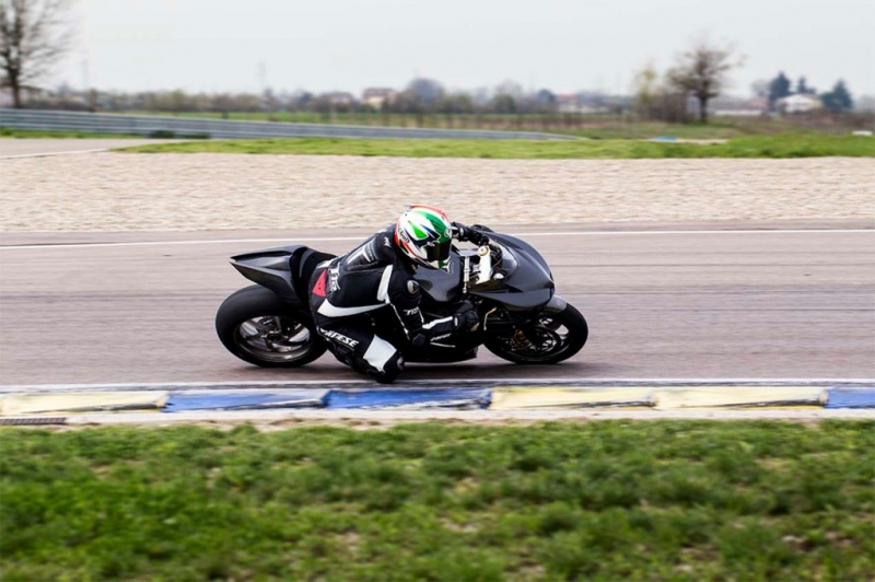 Tamburini T12 Massimo: poslední eso v rukávu - 11 - 1 Massimo T12 Tamburini03