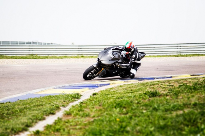 Tamburini T12 Massimo: poslední eso v rukávu - 12 - 1 Massimo T12 Tamburini04