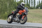 1 Moto Guzzi V100 Mandello test (35)