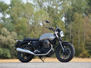 Test Moto Guzzi V7 II Stone ABS: sotva znatelný facelift