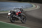 1 Moto Guzzi V7 Stone Corsa (2)