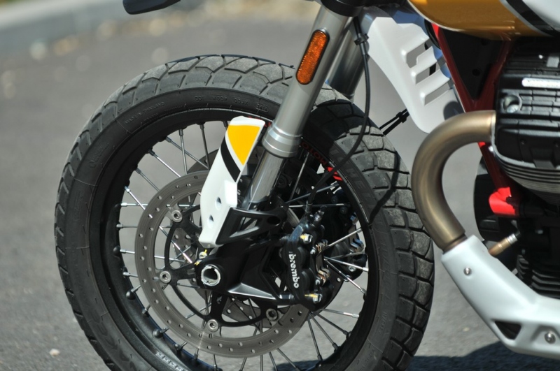 Test Moto Guzzi V85 TT: klasika plná emocí - 48 - 2 Moto Guzzi V85 TT test (36)