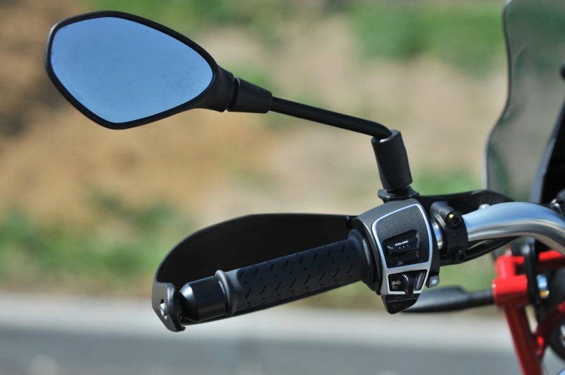 Test Moto Guzzi V85 TT: klasika plná emocí - 57 - 2 Moto Guzzi V85 TT test (50)