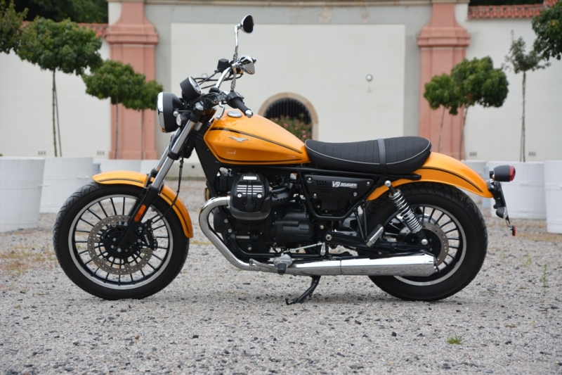 Test Moto Guzzi V9 Bobber a V9 Roamer: schůzka V9 - 8 - 4 Moto Guzzi V9 2016 test57