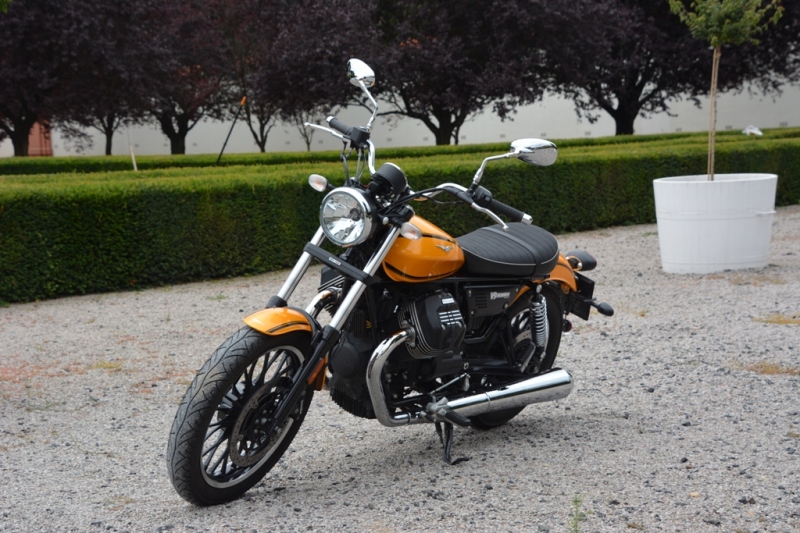Test Moto Guzzi V9 Bobber a V9 Roamer: schůzka V9 - 35 - 3 Moto Guzzi V9 2016 test45