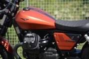 1 Moto Guzzi V9 Bobber Sport 2019 test (14)