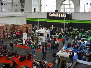 Motocykl 2015 Praha: fotoreportáž z Holešovic