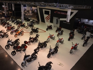 Rekordní Motosalon 2016 v Brně