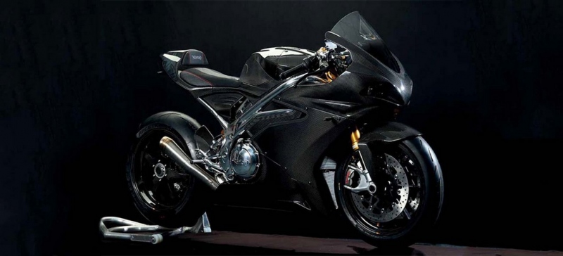 Norton V4 RR a V4 SS: oslnivý lesk - 3 - 1 Norton V4 RR1