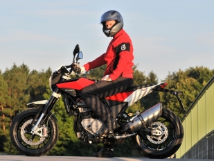 Test Husqvarna Nuda 900R