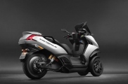 1 Peugeot E-Metropolis koncept (1)