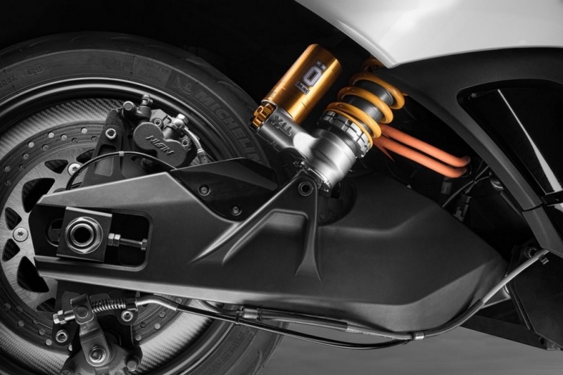 Peugeot E-Metropolis: koncept elektrické tříkolky - 7 - 1 Peugeot E-Metropolis koncept (7)