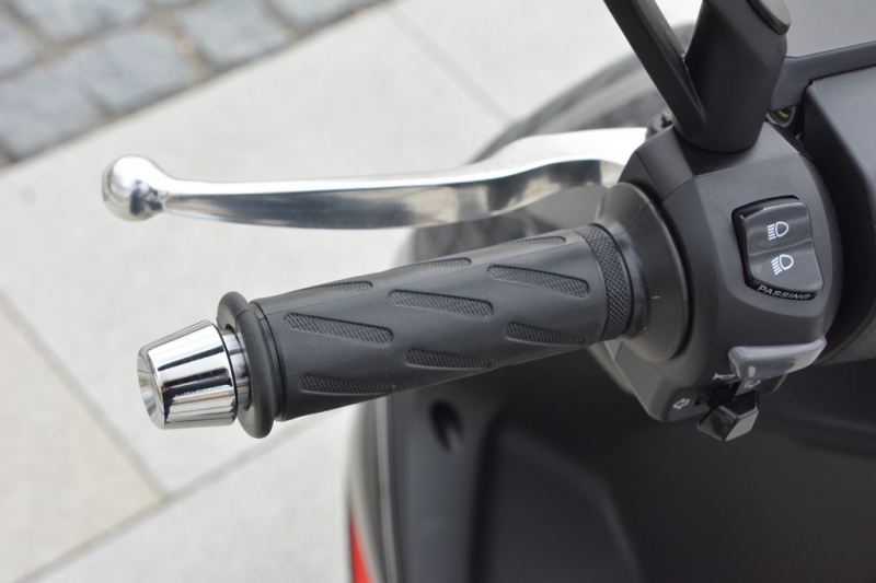Test Peugeot Speedfight 4: hravé lvíče - 40 - 1 Peugeot Speedfight 4 125i test (26)