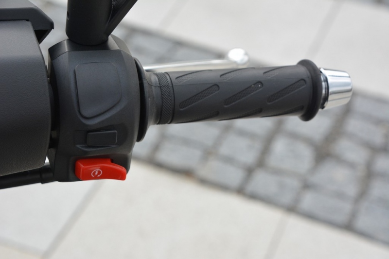 Test Peugeot Speedfight 4: hravé lvíče - 41 - 1 Peugeot Speedfight 4 125i test (3)