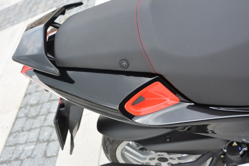 Test Peugeot Speedfight 4: hravé lvíče - 44 - 1 Peugeot Speedfight 4 125i test (37)