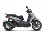 1 Piaggio Beverly S 310 (2)