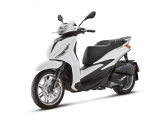 1 Piaggio Beverly S 310 (6)
