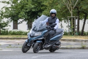 1 Piaggio MP3 2022 (14)