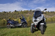 1 Piaggio MP3 300 a 500 HPE Sport Advanced test (2)