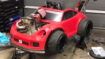 2 Porsche 911 GT3 KTM Power Wheels (8)