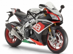 Aprilia RSV4 2015: více výkonu a výbavy