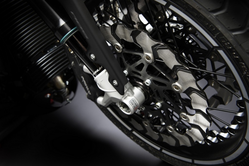 MV Agusta RVS#1: exkluzivní model z jiné dimenze - 9 - 1 RVS1 MV Agusta11